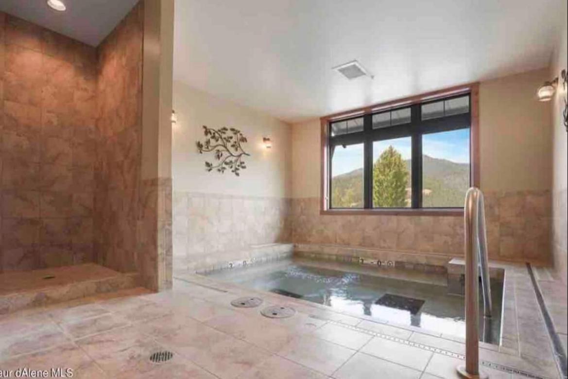 Penthouse Mountain Haven With Community Spa Room Kellogg Buitenkant foto